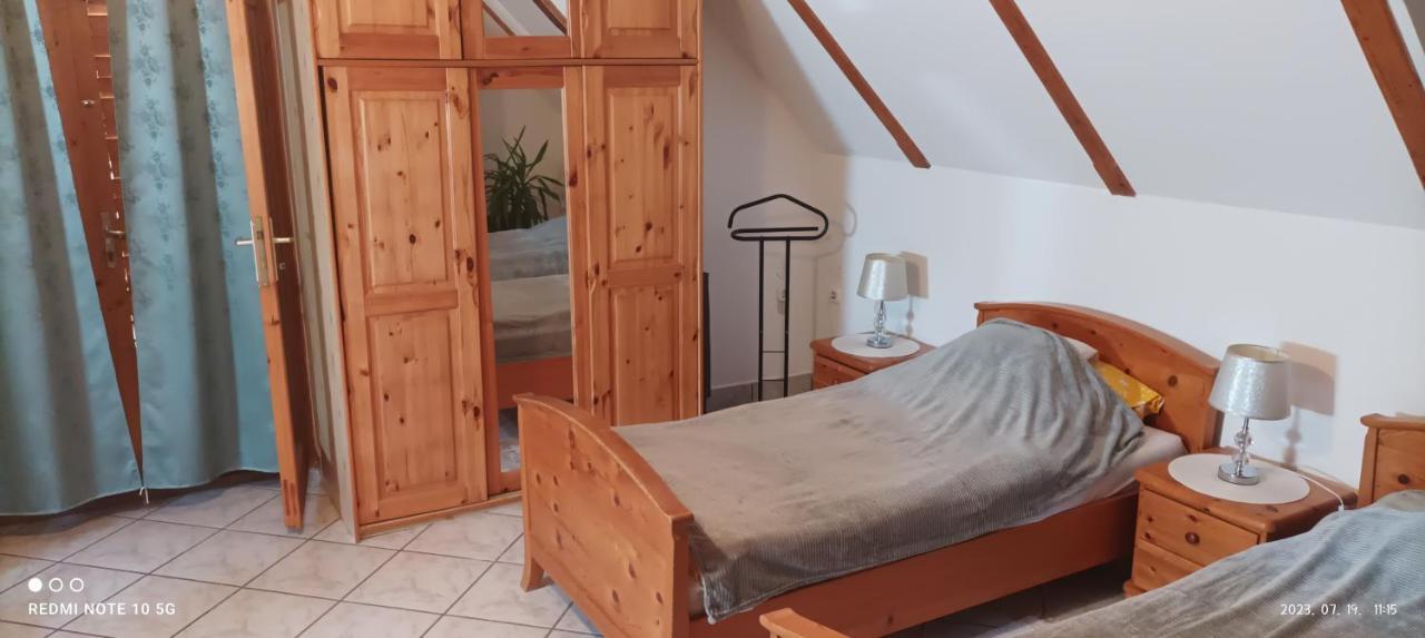 Willa Parraghegy Apartman Zalaszanto Zewnętrze zdjęcie